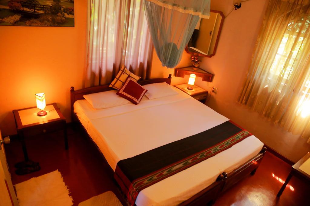 Holiday Nest Bed & Breakfast Wadduwa Extérieur photo