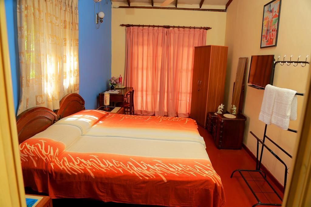 Holiday Nest Bed & Breakfast Wadduwa Extérieur photo